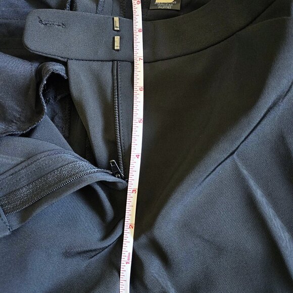 Women's Tahari Black Pants, Size 2 - Picture 5 of 5